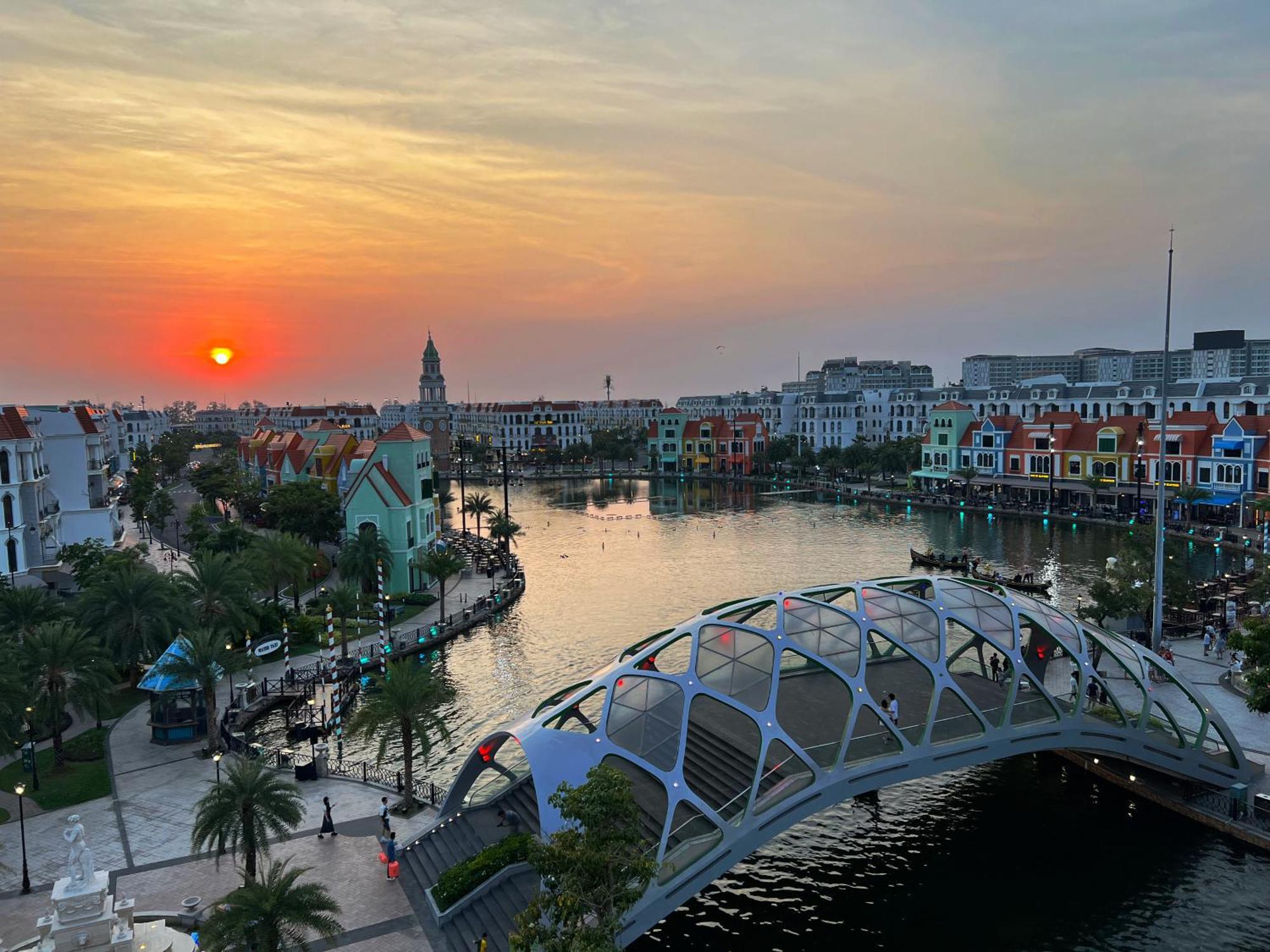 Legacy Hotel - Grand World Phú Quốc-sziget Kültér fotó