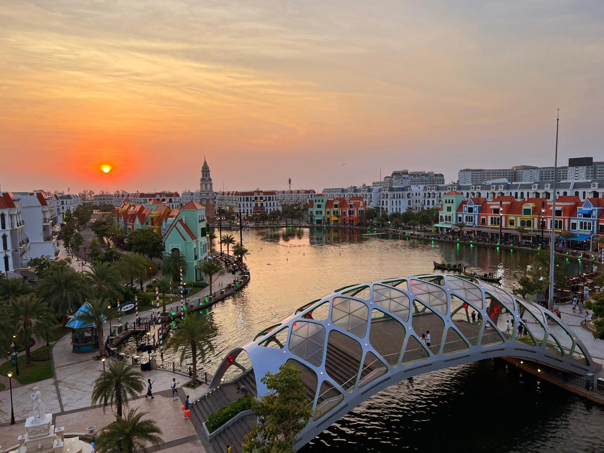 Legacy Hotel - Grand World Phú Quốc-sziget Kültér fotó